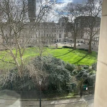 Ferienwohnung Garden View Flat On Georgian Square In Fitzrovia